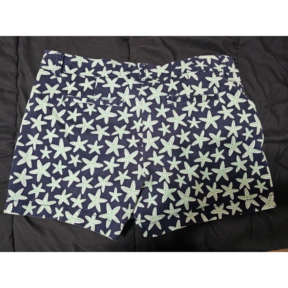 Crown & Ivy Navy Starfish Print Shorts Size 8 Preppy Coastalcore - Picture 2 of 4